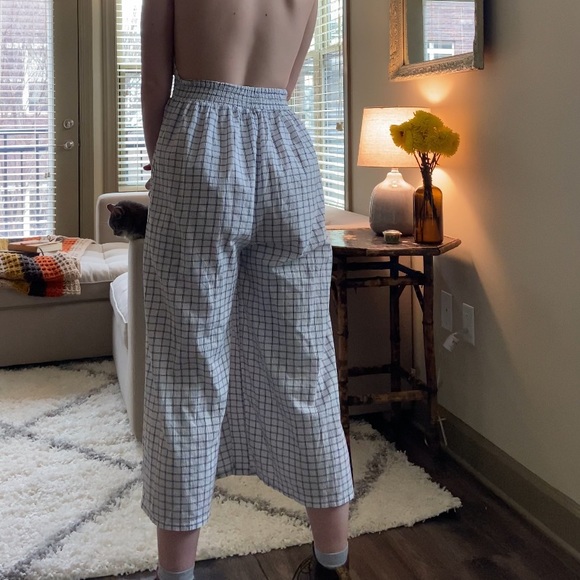 Urban Outfitters halter jumpsuit/romper - Picture 2 of 3